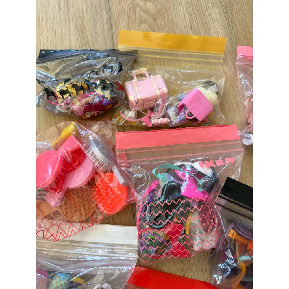 HUGE LOT of OMG LOL Dolls - 95 Dolls Babies Pets + Accessories - Picture 12 of 14
